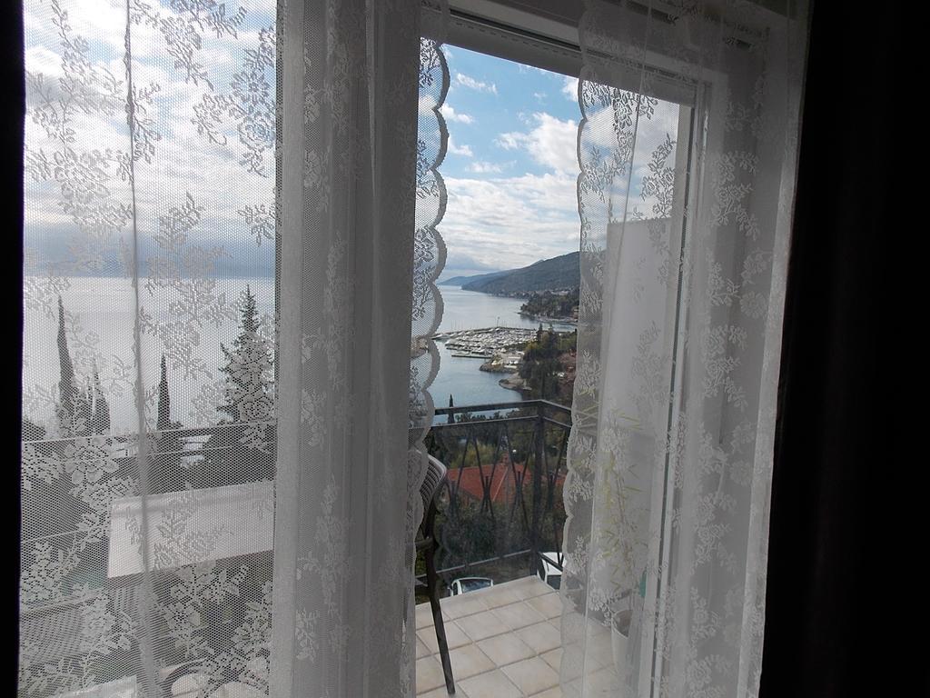 Apartment Ellalinda Abbázia Kültér fotó
